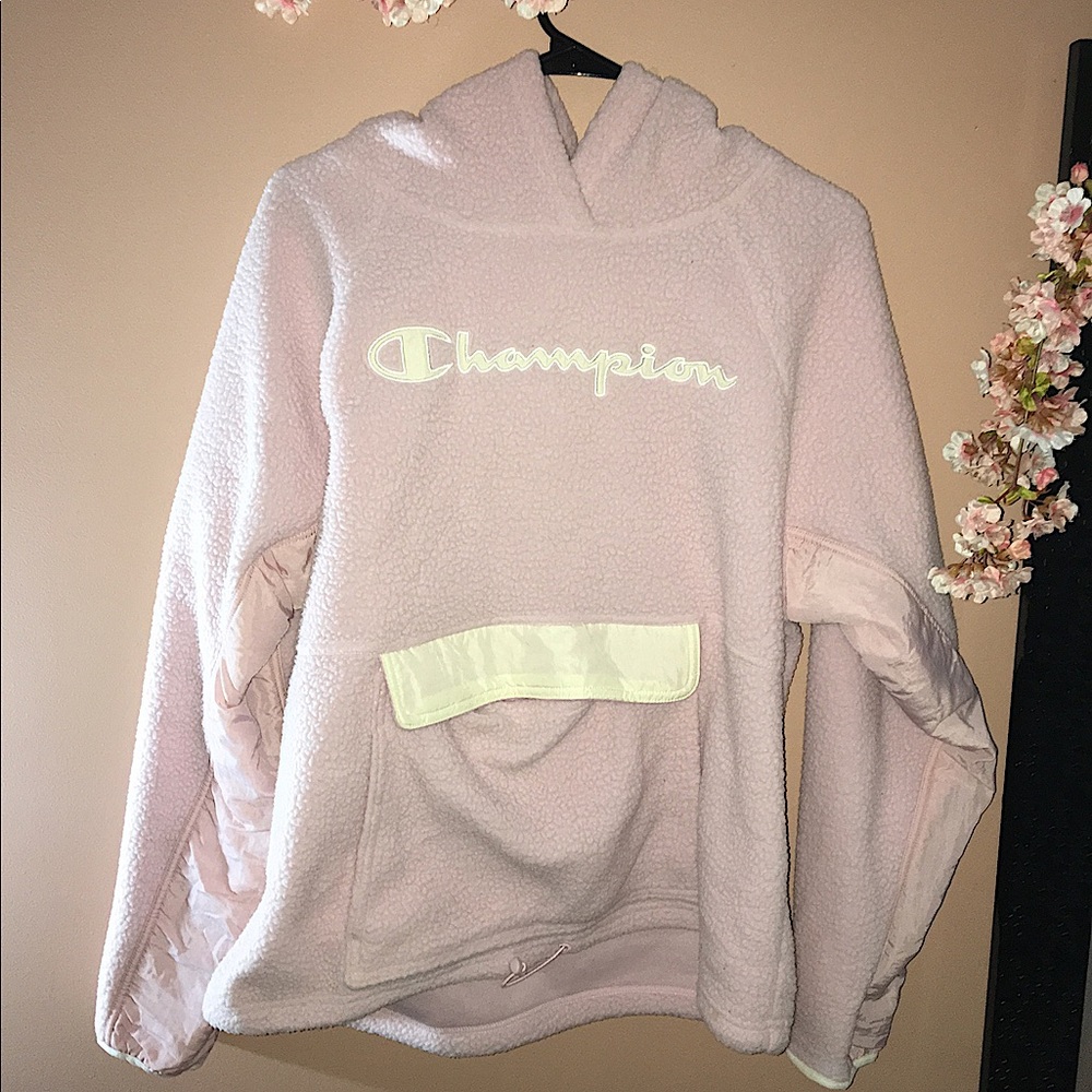 Pink Champion sherpa